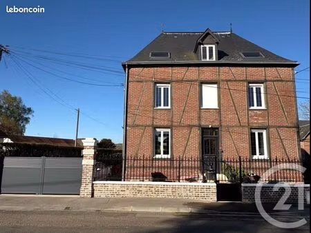 maison 13 pièces 227 m²