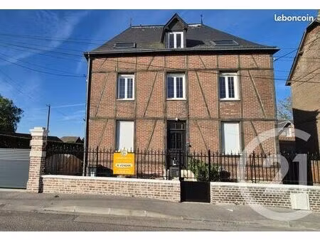 maison 13 pièces 227 m²