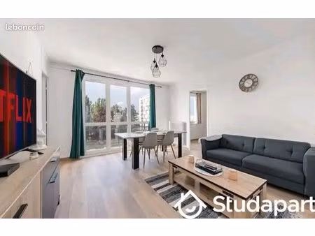 chambre 1 pièce 10 m²