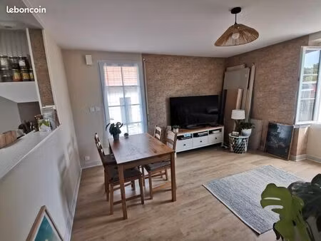 t2 50m2  meuble  en rdc  renove