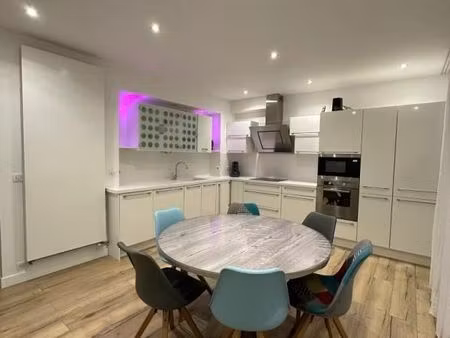 chambre 1 pièce 12 m²