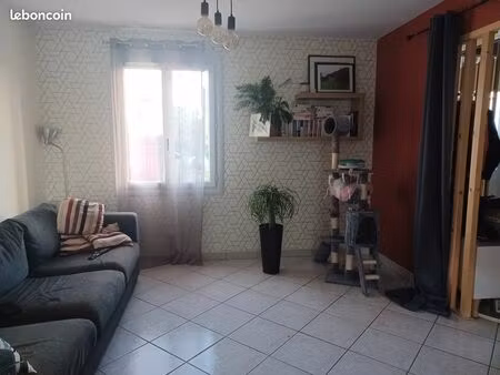 maison 95 m2 à louer