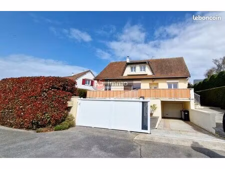 maison 7 pièces 155 m²