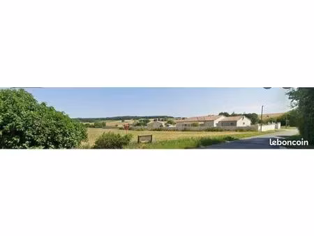 terrain constructible 1300m fonroque