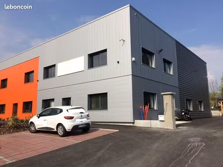 location-vente batiment pro 370m² la ravoire