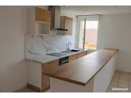 appartement t4 93 m²