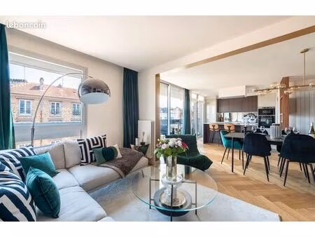 appartement - 5 pièces - 102m² - le nouveau chesnay - rue de versailles