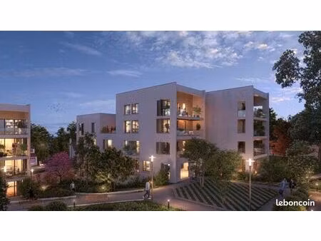 local commercial 235 m²