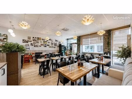 local commercial 93 m²