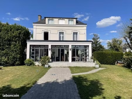 maison 200 m² bihorel