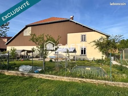 ferme 4 pièces 147 m²