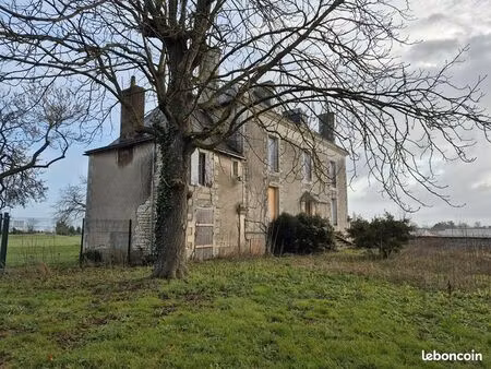 maison 8 pièces 250 m²