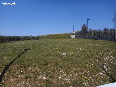 terrain 836 m² gamaches
