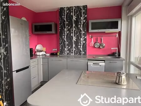chambre 1 pièce 10 m²