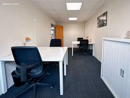 bureau privé à louer pour 2 personnes à grenoble meylan
