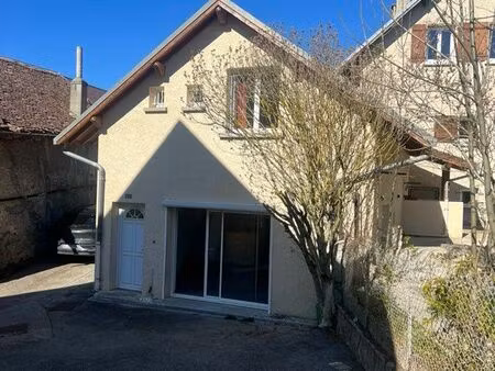 maison à louer à cognet