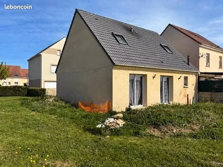 maison 6 pièces 105 m²