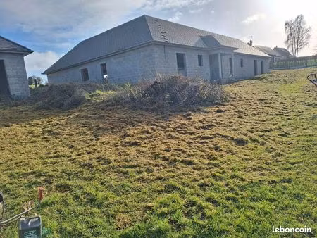 maison 349 m plein pied