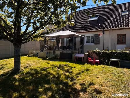pavillon 5 pièces 106 m²