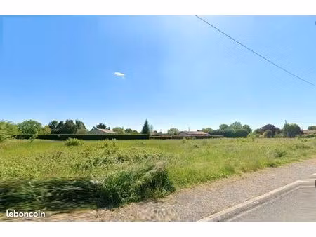 terrain 980 m² finhan