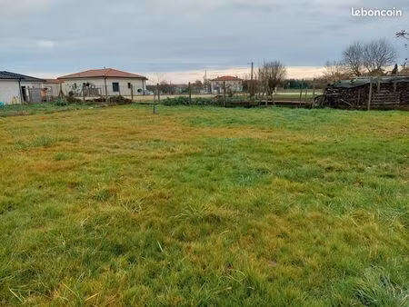 terrain 540 m² villebrumier