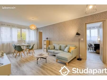 chambre 1 pièce 10 m²