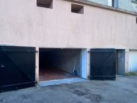garage de 27 m2 a dourjaq ■pour plus d'information contacter moi