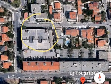location place de parking canet port