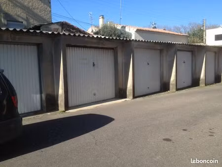 vends garage à nîmes