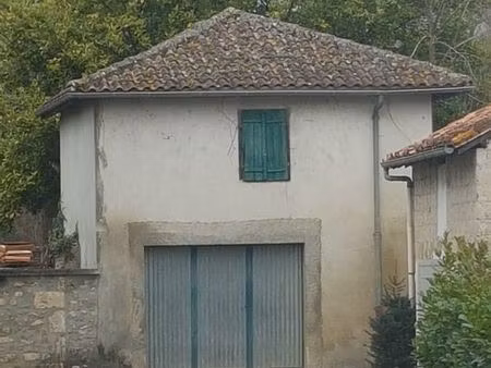 garage au bord de l'eau