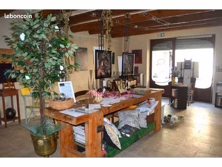 local commercial 50 m²