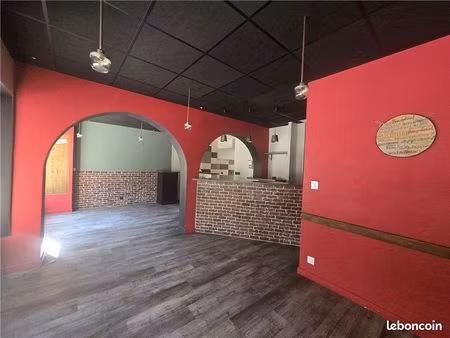 local 57 m² valreas