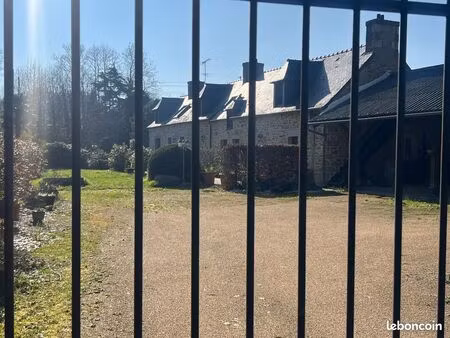 propriété 5 pièces 184 m²