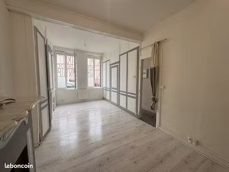 maison de ville - f3 - le neubourg