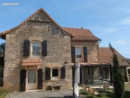 maison 6 pièces 134 m2