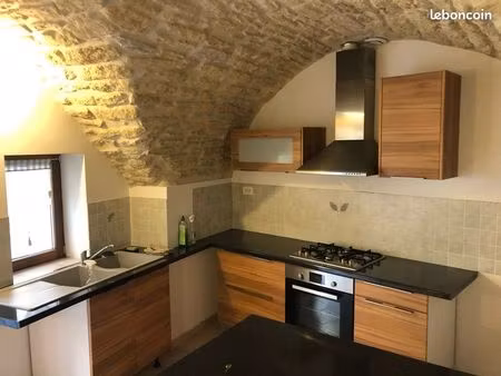 location maison de village gallargues le montueux