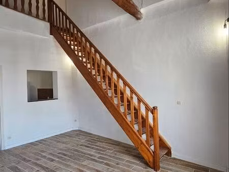grand appartement t4 duplex – 104 m²