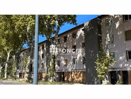 idéal investisseur / type 3 au 2ème étage sans ascenseur  avec une cave/cellier au rdc