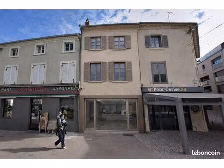 local commerciale 37m² - emplacement n°1
