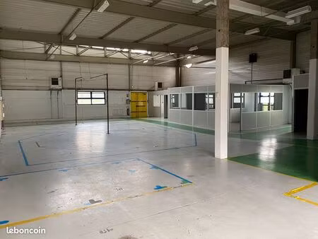local d'activités à louer de 444 m² - nantes