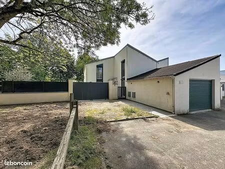 pavillon 6 pièces 147 m²