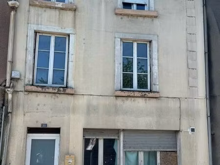 vends une maison mitoyenne