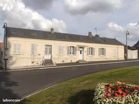 maison 7 pièces 146 m²