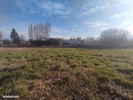 terrain 582 m² epaignes