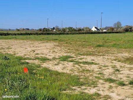 terrain 542 m² landeda