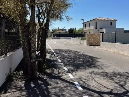 terrain 438 m² poulx