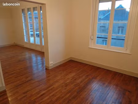 appart 73m² abbeville centre proche hôpital