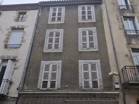 immeuble 137 m² bellac