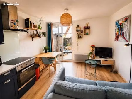 loue appartement 40 m2