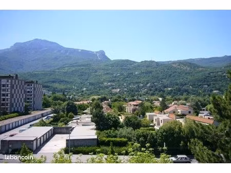 appartement 4 pièces 85 m²